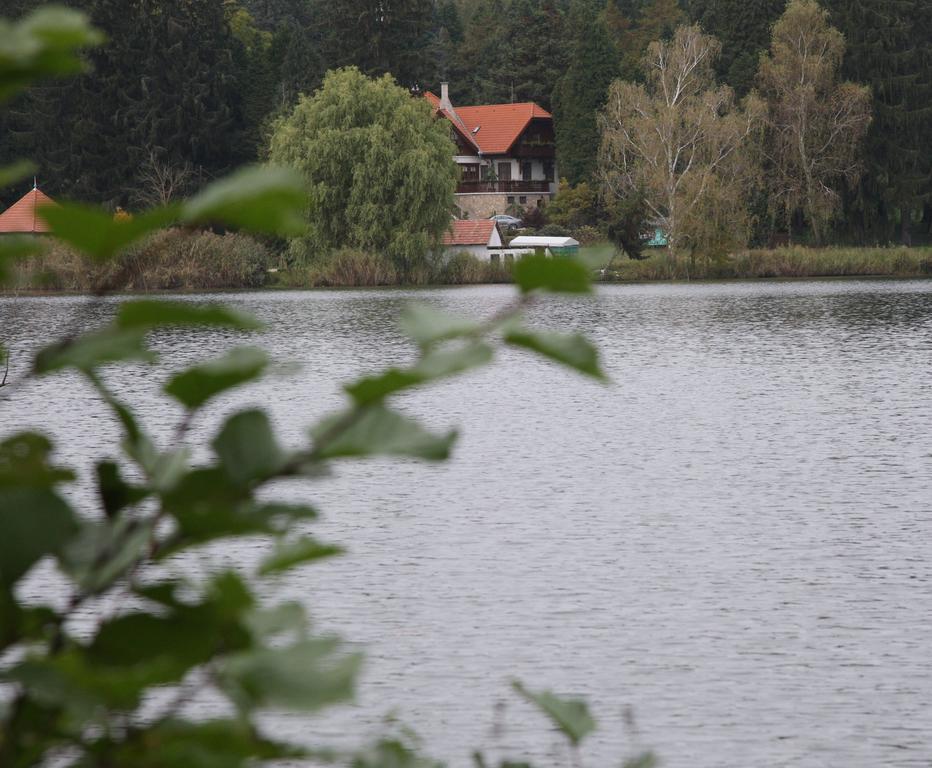 Agneslaki Oekoturisztikai Centrum Es Vadaszhaz Nagykanizsa Exterior photo